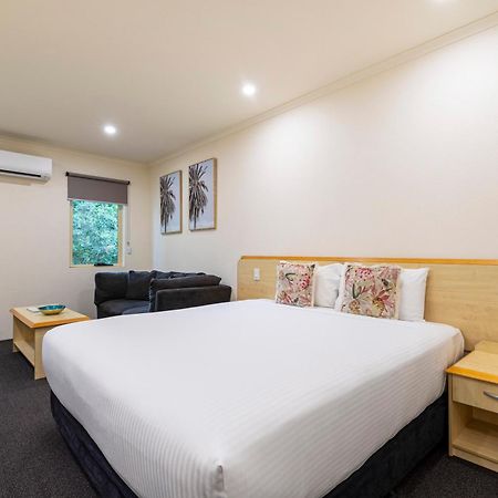 Red Bridge Motor Inn Woombye Exterior photo