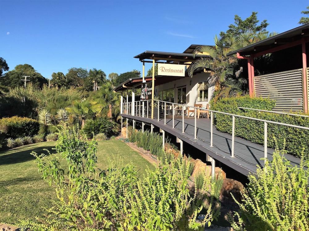 Red Bridge Motor Inn Woombye Exterior photo