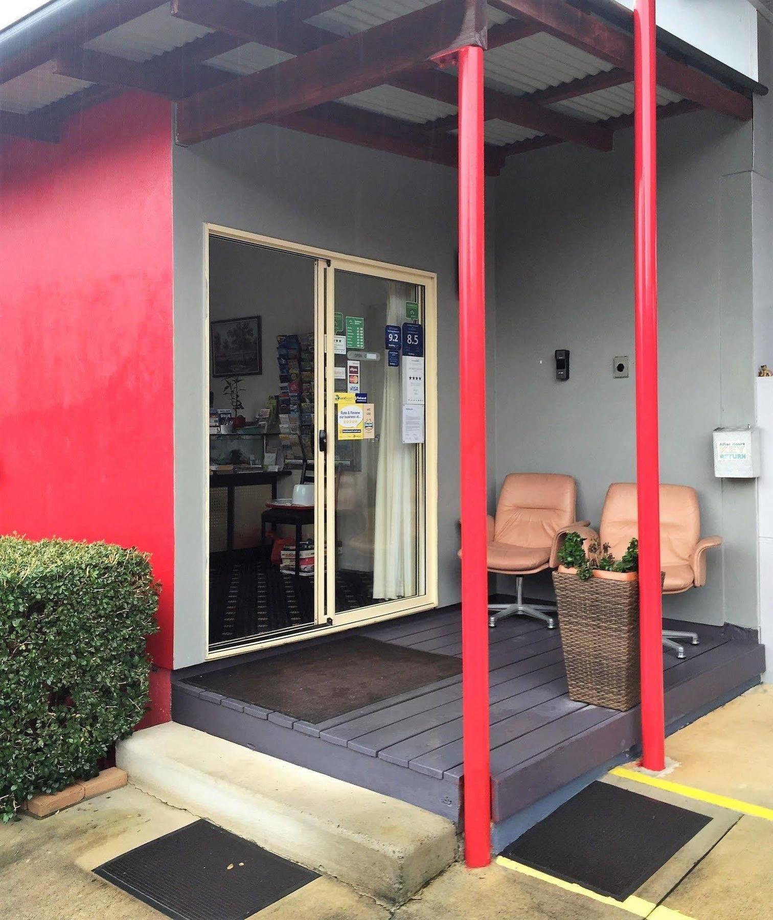 Red Bridge Motor Inn Woombye Exterior photo